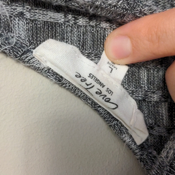 Love tree super soft deep v-back swing dress - Picture 5 of 5